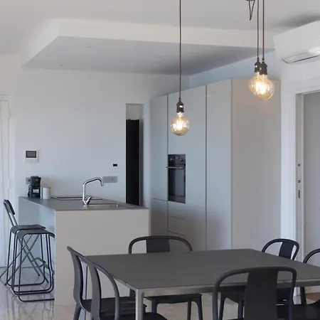 Exclusive Designer Facing Palmaria Island Spacious Scenic Terrace Bright Modern Interiors Fully Equipped Kitchen Air Conditioning Private Parking Up To 6 Guests Apartment Porto Venere
