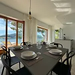 Modern And Elegant With A Spacious Sea View Terrace Overlooking Palmaria Island Bright Designer Interiors Fully Equipped Up To 6 Guests Private Parking Aircon The Comforts For A Perfect