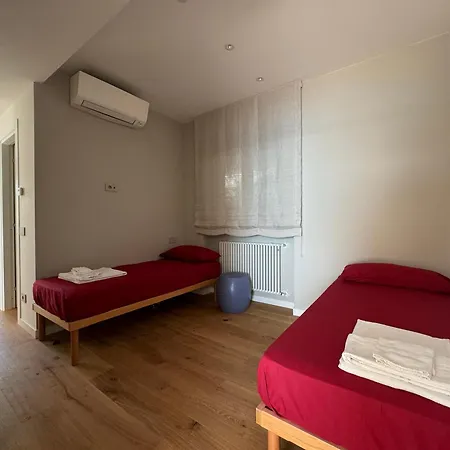 Elegant Modern And Bright Flat With Splendid Terrace Overlooking The Sea And Palmaria Island Modern Designer Interior Accommodates Up To Six People Porto Venere