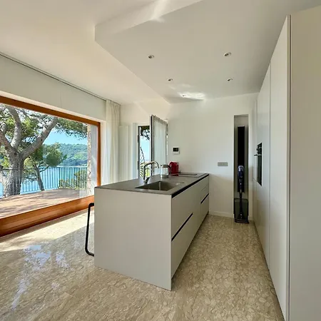 アパート Exclusive Designer Facing Palmaria Island Spacious Scenic Terrace Bright Modern Interiors Fully Equipped Kitchen Air Conditioning Private Parking Up To 6 Guests ポルトヴェーネレ