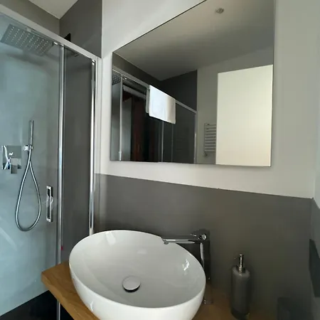 Appartement Exclusive Designer Facing Palmaria Island Spacious Scenic Terrace Bright Modern Interiors Fully Equipped Kitchen Air Conditioning Private Parking Up To 6 Guests Porto Venere