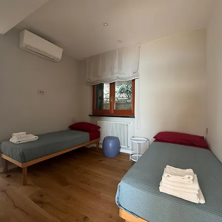 Elegant Modern And Bright Flat With Splendid Terrace Overlooking The Sea And Palmaria Island Modern Designer Interior Accommodates Up To Six People Porto Venere