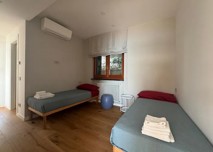 Modern And Elegant With A Spacious Sea View Terrace Overlooking Palmaria Island Bright Designer Interiors Fully Equipped Up To 6 Guests Private Parking Aircon The Comforts For A Perfect Porto Venere