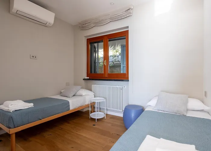 Appartamento Modern And Elegant With A Spacious Sea View Terrace Overlooking Palmaria Island Bright Designer Interiors Fully Equipped Up To 6 Guests Private Parking Aircon The Comforts For A Perfect
