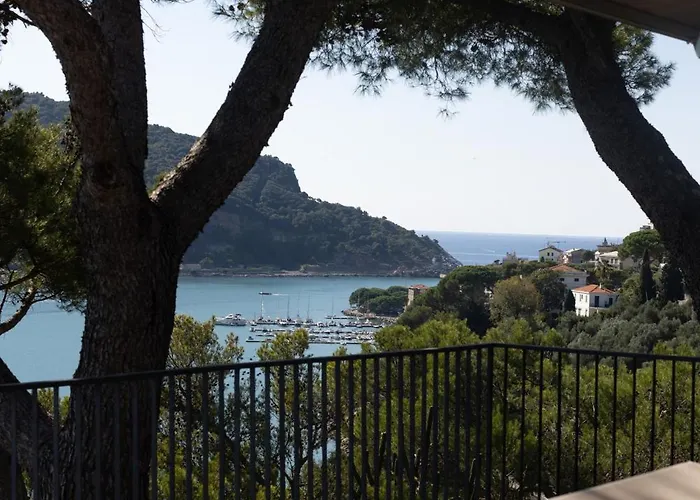 Appartamento Modern And Elegant With A Spacious Sea View Terrace Overlooking Palmaria Island Bright Designer Interiors Fully Equipped Up To 6 Guests Private Parking Aircon The Comforts For A Perfect *